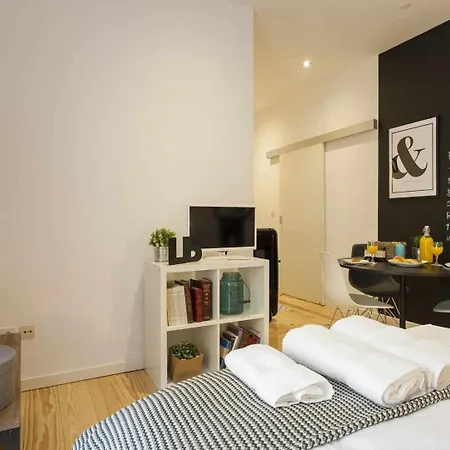 Urban Design Estudio Com Ac Baixa Chiado リスボン