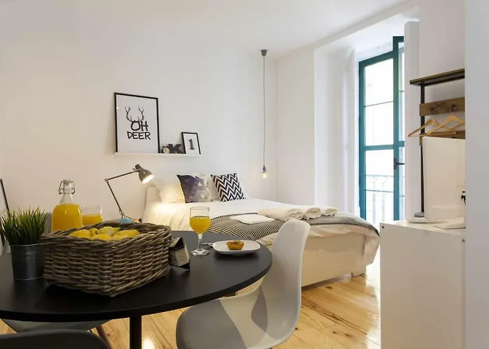 Urban Design Estudio Com Ac - Baixa Chiado Lisboa